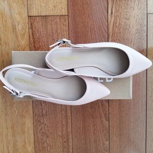 ModCloth Worth the Walk Slingback Flat BlushSz7NWT